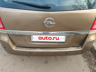 2013 Opel Zafira B Рестайлинг, бежевый, 635000 рублей, вид 4