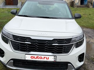 2023 Kia Seltos I Рестайлинг, белый, 3000000 рублей, вид 1