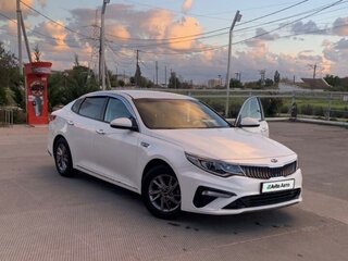 2018 Kia K5 II, белый, 2200000 рублей, вид 1