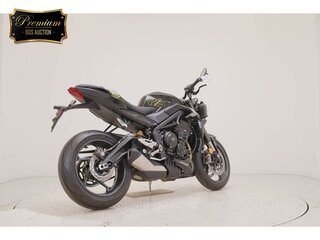 2025 Triumph Street Triple, чёрный, 1477000 рублей, вид 5