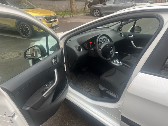 2012 Peugeot 308 I Рестайлинг, белый, 425000 рублей - вид 10