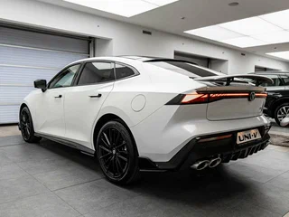 2024 Changan UNI-V I, белый, 3259900 рублей, вид 5