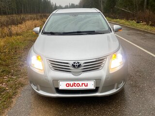 2009 Toyota Avensis III, серебристый, 1100000 рублей, вид 3