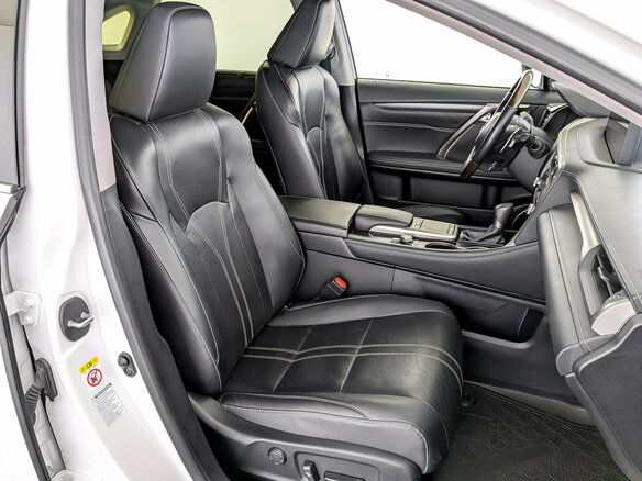 2019 Lexus RX 300 IV Рестайлинг, белый, 4360000 рублей - вид 23