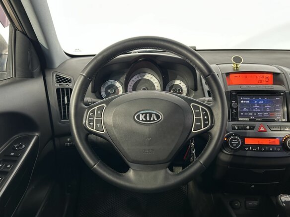 2009 Kia Ceed I, бежевый, 670000 рублей - вид 16