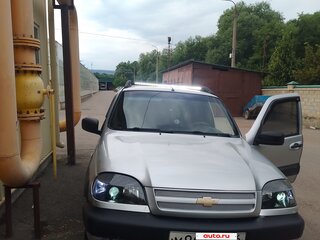 2006 Chevrolet Niva I, серебристый, 350000 рублей, вид 2