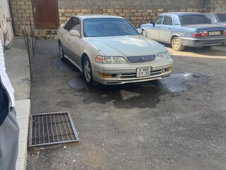 1996 Toyota Mark II VIII (X100), белый, 1300000 рублей, вид 3
