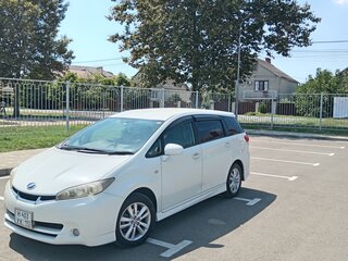 2009 Toyota Wish II, белый, 1250000 рублей, вид 1