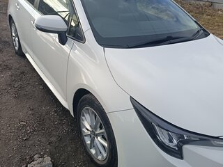 2020 Toyota Corolla XII (E210), белый, 1880000 рублей, вид 1