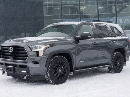 Toyota Sequoia III