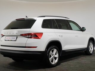 2020 Skoda Kodiaq I, белый, 1800000 рублей, вид 5