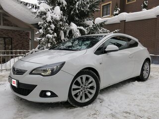 2012 Opel Astra GTC J Рестайлинг, белый, 860000 рублей, вид 4