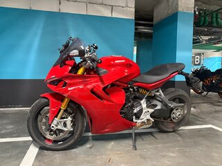 2024 Ducati Supersport, красный, 1400000 рублей, вид 2