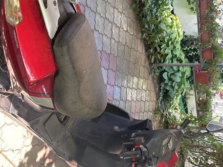 2011 Yiben YB150T, красный, 30000 рублей, вид 2