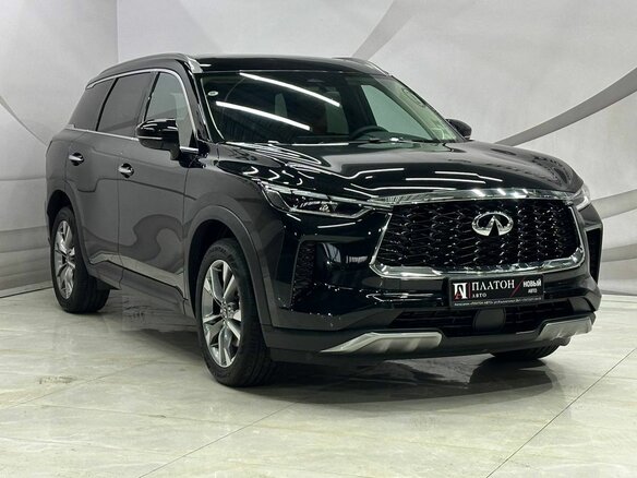 2025 Infiniti QX60 II, чёрный, 6549000 рублей - вид 2