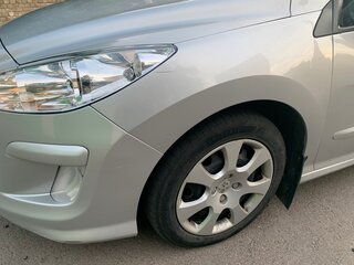 2010 Peugeot 308 I, серебристый, 490000 рублей, вид 2