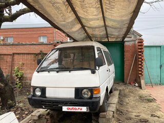 1988 Nissan Vanette I, белый, 157000 рублей, вид 2