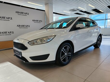 2016 Ford Focus III Рестайлинг, белый, 750000 рублей, вид 1