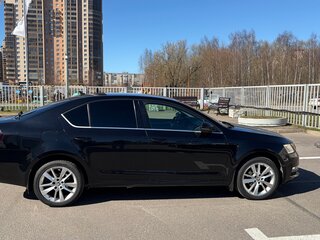 2018 Skoda Octavia III (A7) Рестайлинг, чёрный, 2150000 рублей, вид 3