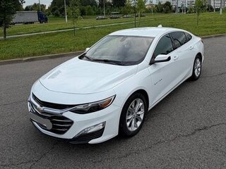 2021 Chevrolet Malibu IX Рестайлинг, белый, 1281469 рублей, вид 1