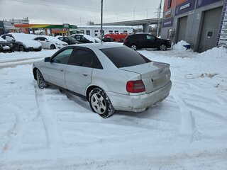 2000 Audi A4 I (B5) Рестайлинг, серебристый, 320000 рублей, вид 4