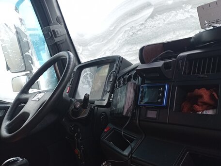 2003 MAN TGX, синий, 2300000 рублей, вид 3