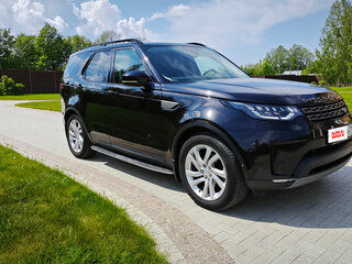 2019 Land Rover Discovery V, чёрный, 3990000 рублей, вид 3