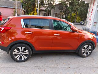 2012 Kia Sportage III, оранжевый, 1500000 рублей, вид 4
