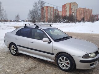 2002 Mitsubishi Carisma I Рестайлинг, серебристый, 240000 рублей, вид 4