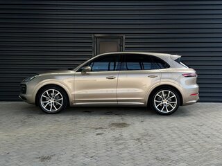 2019 Porsche Cayenne III, коричневый, 4990000 рублей, вид 2
