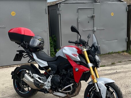 2020 BMW F 900 R, красный, 850000 рублей, вид 1