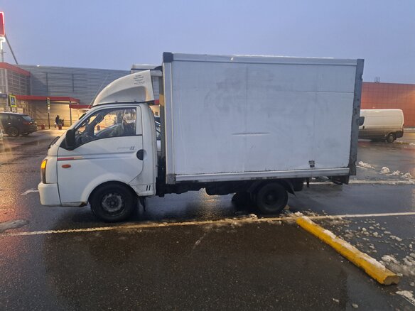 2012 Hyundai Porter II, белый, 900000 рублей - вид 1