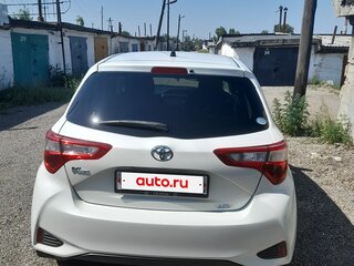 2019 Toyota Vitz III (XP130) Рестайлинг, белый, 1020000 рублей, вид 3