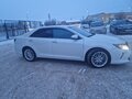 2017 Toyota Camry VII (XV50) Рестайлинг, белый, 2050000 рублей - вид 2