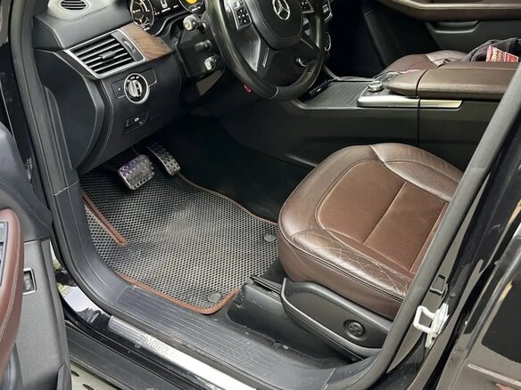 2012 Mercedes-Benz M-Класс 500 III (W166), чёрный, 2500000 рублей - вид 9