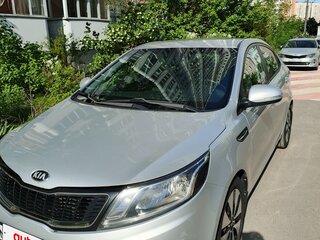 2013 Kia Rio 4-speed III, серый, 850000 рублей, вид 2