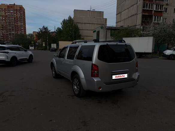 2006 Nissan Pathfinder III, серебристый, 725000 рублей - вид 5