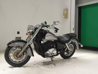 2000 Honda VT 1100, чёрный, 490000 рублей, вид 2