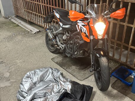 2014 KTM 200 Duke, оранжевый, 230000 рублей, вид 3