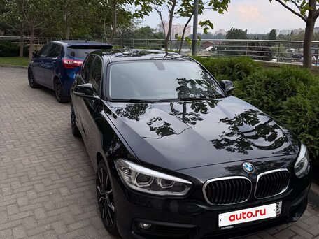 2018 BMW 1 серии 118i II (F20/F21) Рестайлинг 2, чёрный, 1950000 рублей, вид 5