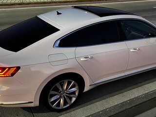 2018 Volkswagen Arteon I, белый, 2300000 рублей, вид 5