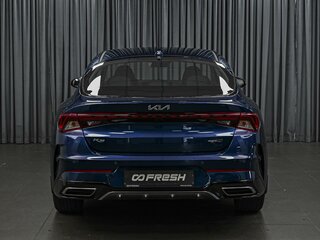 2021 Kia K5 III, синий, 2979000 рублей, вид 4