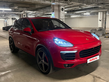 2015 Porsche Cayenne Diesel II Рестайлинг (958), красный, 4100000 рублей, вид 2