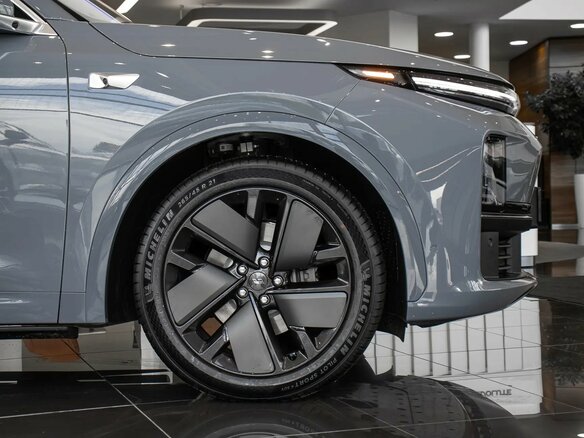 2025 Li Auto (Lixiang) L7 52.3 kWh I Рестайлинг, голубой, 9790000 рублей - вид 4