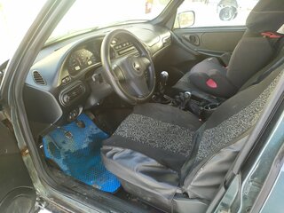 2010 Chevrolet Niva I Рестайлинг, серый, 570000 рублей, вид 4
