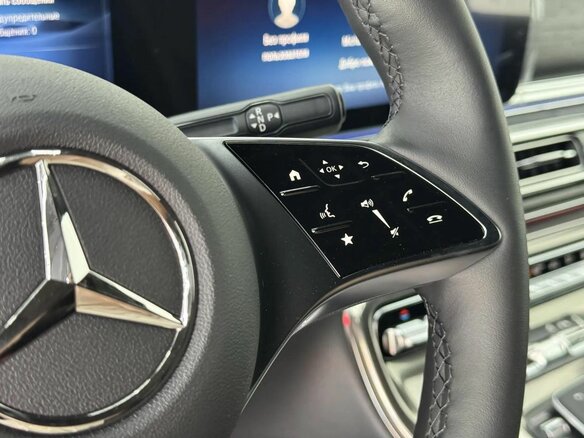 2026 Mercedes-Benz V-Класс Extra Long 300 d экстра длинный III (W447) Рестайлинг 2, чёрный, 13990000 рублей - вид 39