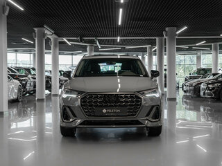 2026 Audi Q3 35 TFSI II (F3), серый, 3970000 рублей, вид 3