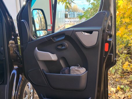 2010 Renault Master, коричневый, 1550000 рублей, вид 4