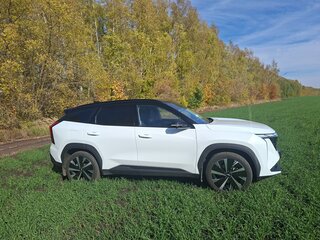 2024 Geely Atlas II, белый, 2920000 рублей, вид 2