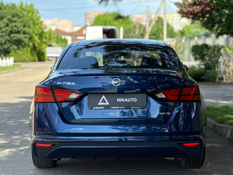 2022 Nissan Altima VI (L34) Рестайлинг, синий, 2150000 рублей, вид 4